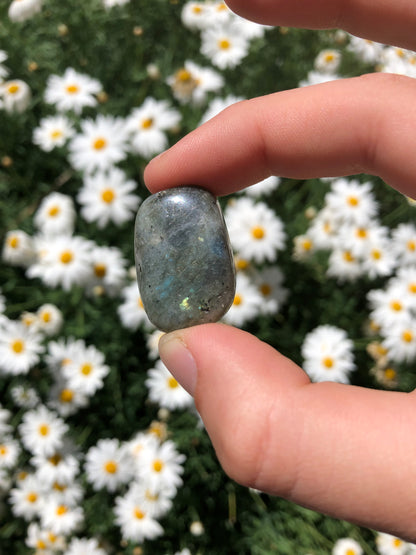 Labradorite Stone